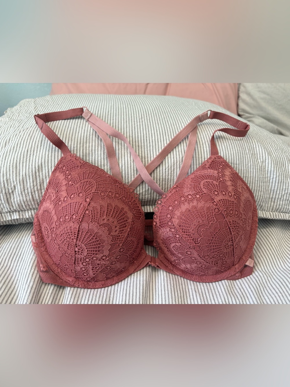 Victoria’s Secret Front Clasp Push-up Bra